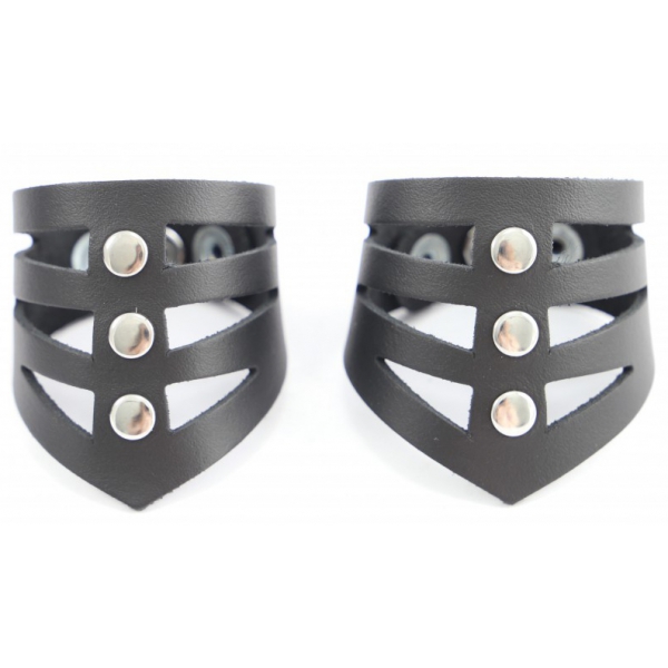 Xena Leather Bracelets Point