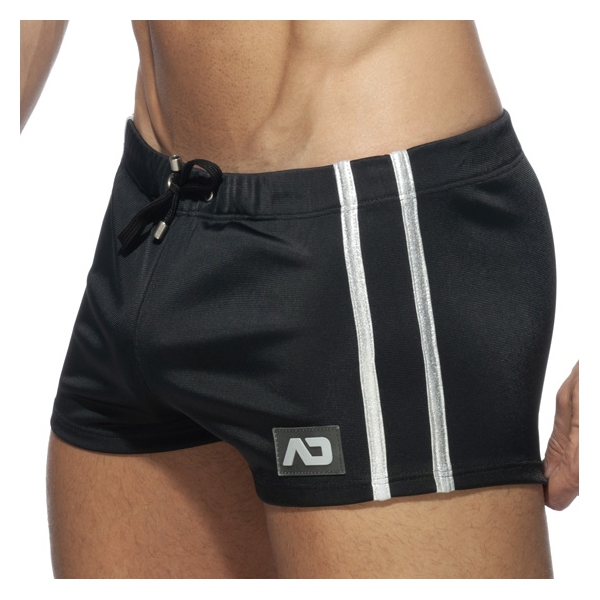 PARTY KANGO Shorts Black