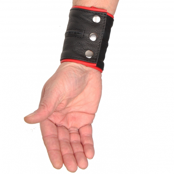 Leather wrist strap - Black/Red with zip