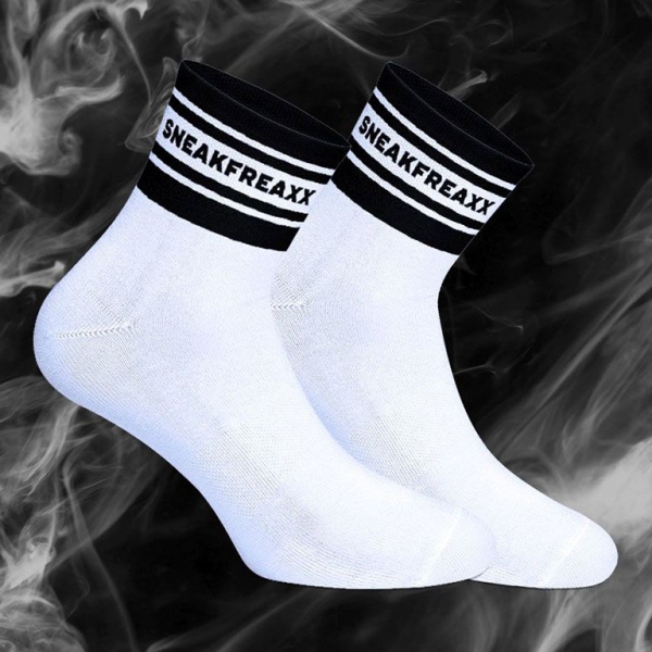 Low socks WHITE BLACK SHORT White-Black