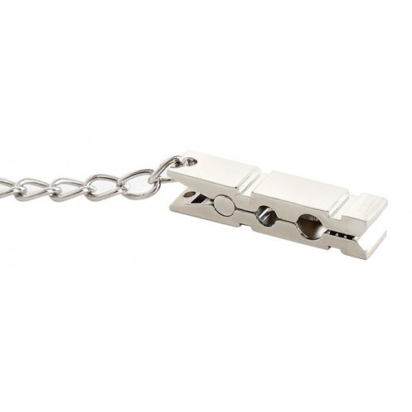 Pegs nippers with chain