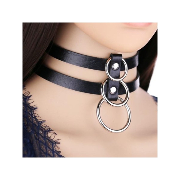 Tri Rings Black Necklace